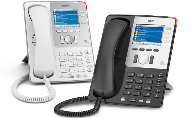 دو نمای روبرو و بغل Snom 870 IP Phone 